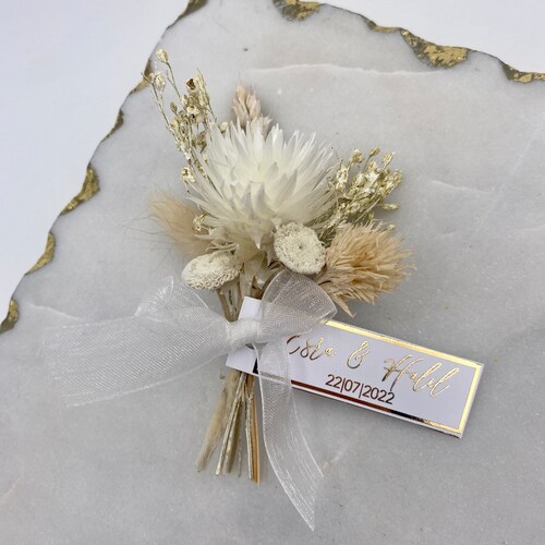 Mini bouquet de fleurs séchées cadeau invité marque-place mini bouquet