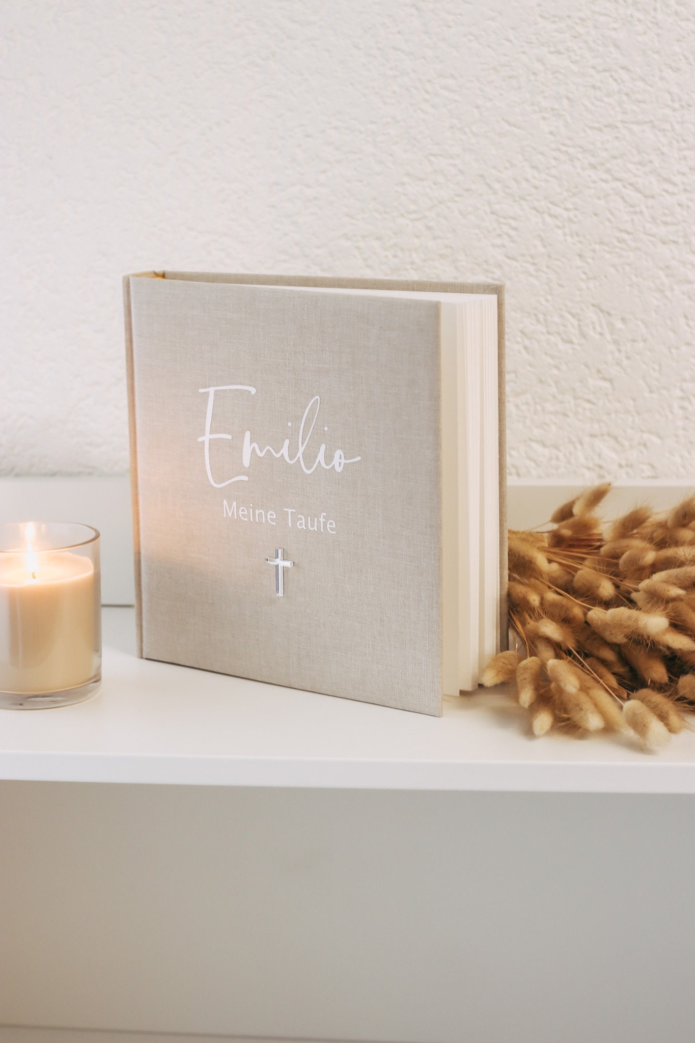 Livre d’or en lin personnalisé pour baptême et communion