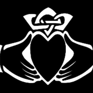 Claddagh Irish Saint Patrick&#39;s Day vinyl Decal  Car computer