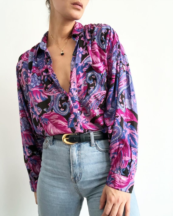 Vintage 100% rayon paisley printed blouse