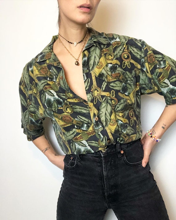 Vintage 100% silk paper thin printed blouse