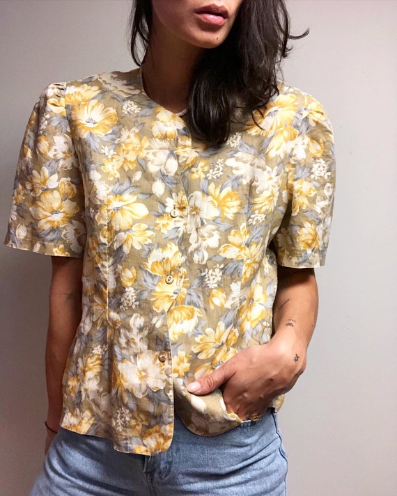 Vintage 100% linen floral Puff Sleeve Blouse