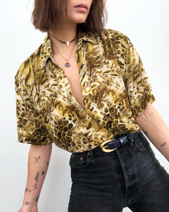 Vintage 100% rayon printed blouse