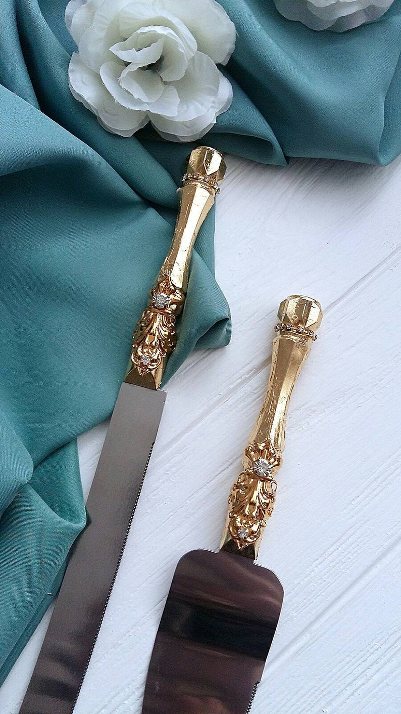 Gold Cake Serving Set Engraved Wedding Cake Cutting Set Etsy