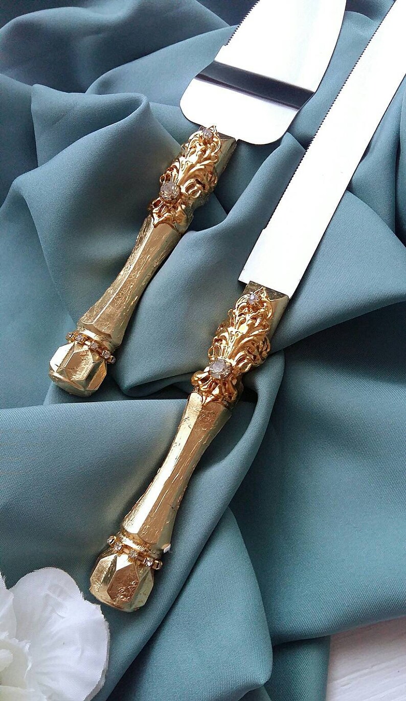 Gold Cake Serving Set Engraved Wedding Cake Cutting Set Etsy