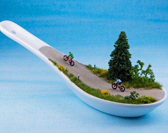 Spoon - Road cyclist on the mountain, miniature