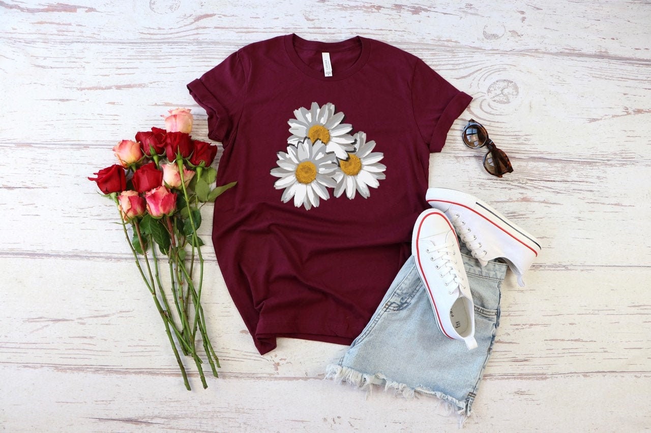 Simple Daisy Graphic Tee Simple Floral Graphic Tee Floral Etsy