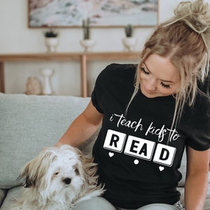 Reading Teacher T-Shirt Science of Reading Shirt Reading Specialist Tee Reading Interventionist Shirt Literacy Education Tee