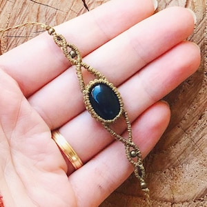Macrame choker with obsidian gemstone