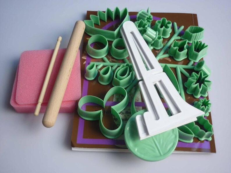 Flower Cutters Set for Fondant and Gum Paste 32 Pieces Set Etsy
