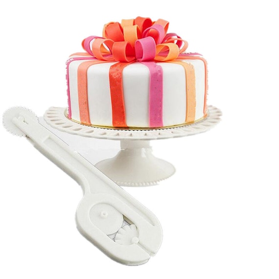 Wheel Fondant Roller and Embosser Cake Decorating Tools Birthday Cake  Decorating Fondant Tools 