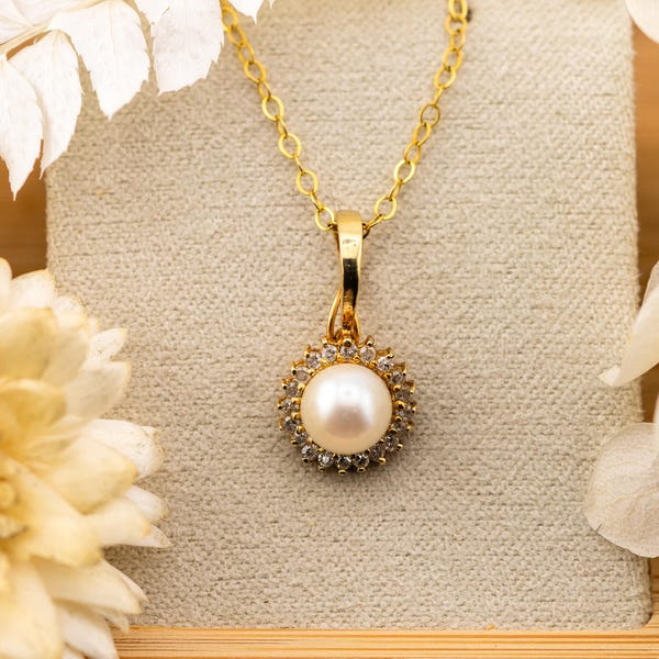 Vintage Pearl and diamond Necklace Pendant 14k solid yellow gold Necklace halo genuine cultured pearl and diamond necklace
