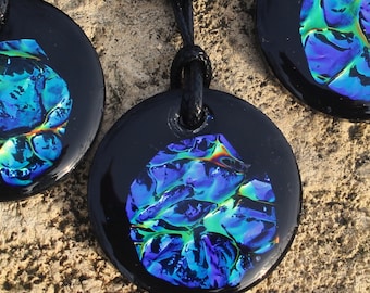 SHUNGITE PENDANT EMF Protection and Book Bundle- Ideal Gifts/Wellness Aid/detox/Harmonizing/Independently tested 'Robust Protection'