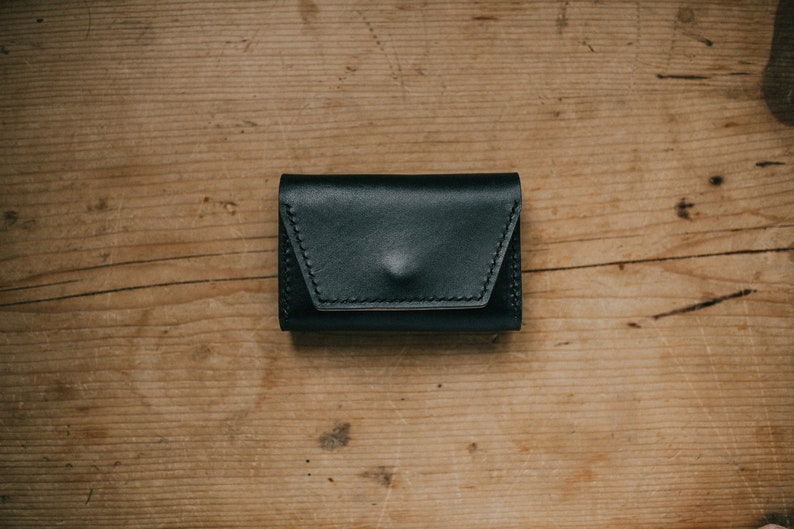 Hand stitched Leather concertina wallet, High Quality Oak Bark tanned, English leather Black