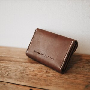 Hand stitched Leather concertina wallet, High Quality Oak Bark tanned, English leather image 4