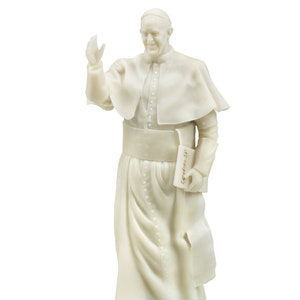 9&quot; tall Pope Francis Gift Statue Bonded Marble