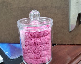 Make Up Remover/Face Scrubbies in Apothecary Jar