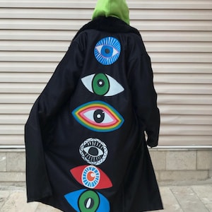 Abrigo de ojos / Abrigo / Abrigo de lana de invierno / Abrigo largo de otoño / Abrigo de primavera / Ojos coloridos Illuminati Personalizados Ojos malvados Ocultos