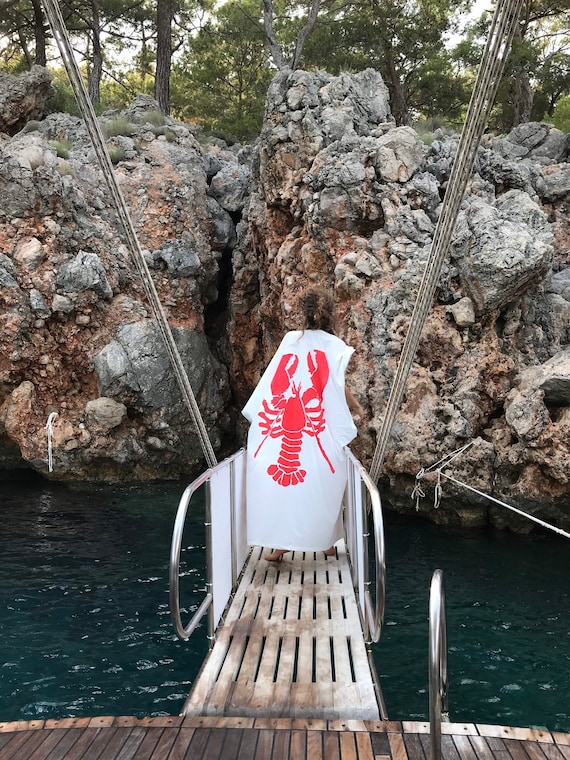 Organic Linen Lobster Print Kimono: Bohemian Beach Cover-Up