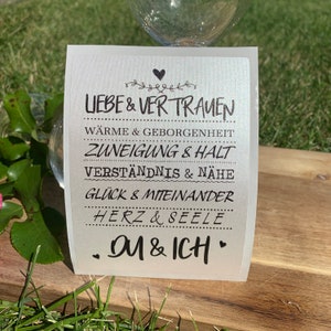 Flaschenetikett DU & ICH Liebe verliebt Weinlabel Aufkleber Etikett Geschenk Spruch Wünsche Weinetikett Bild 3