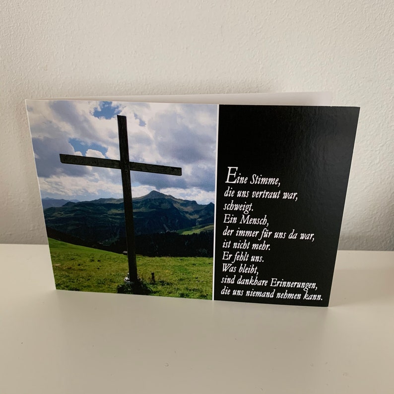 Eine Stimme Die Uns Vertraut War Schweigt Eine Stimme, die uns vertraut war, schweigt... • Trauerkarte