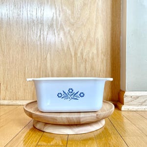 Vintage White with Blue Cornflower Corningware 1.5 Qt P-4-B Casserole Dish