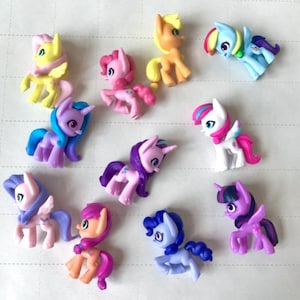 Lot of 11 My Little Pony G4 Blind Bag Mini Figures
