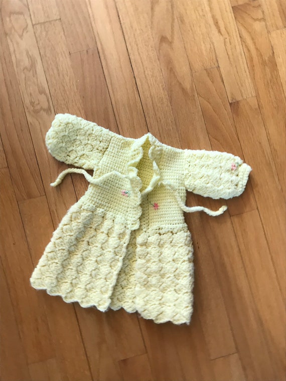 Adorable Tint Vintage Yellow Baby Knit Sweater wit