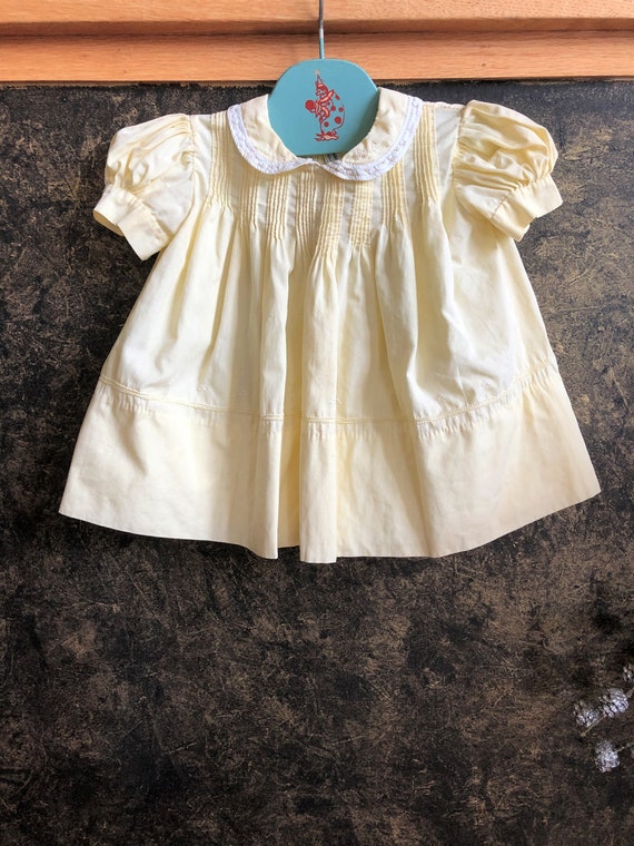 Darling Yellow Vintage 1950/60s Baby Dress
