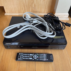 Vintage Pioneer Elite Media Receiver Pro-RO5U with Cords and Remote