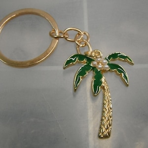 Desert Island Faux Pearl Palm Nut Tree Keyring Gift Boxed