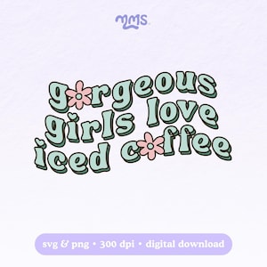 Archivo PNG SVG de café helado para chicas hermosas, diseño de cita de café lindo, tipografía retro femenina