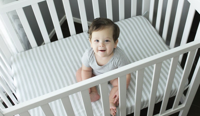 Mini Crib SheetsPack n Play Set 3 Pack 100/% Jersey Gray Cotton Baby GirlBoy Grey Chevron Polka Dot Stripe 160 GSM Shower Gift NODNAL CO