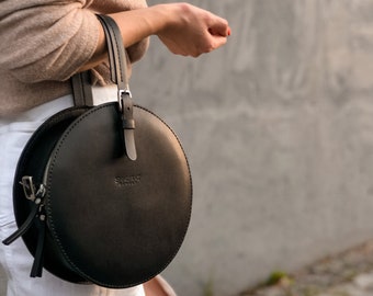 Round crossbody bag for women. Black crossbody bag leather. Handmade crossbody circle bag