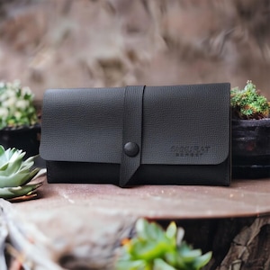 Cartera de cuero negra para mujer. El mejor regalo para el día de la madre. Cartera de cuero para mujer. Monedero personalizado para mujer. El mejor regalo de cumpleaños para hija.