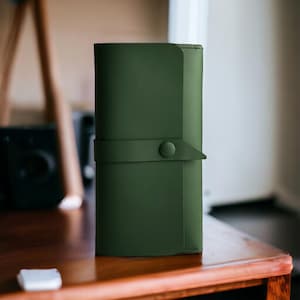 Portefeuille personnalisé femme Portefeuille en cuir vert Cadeau de Noël pour maman Meilleur cadeau d'anniversaire pour soeur Cadeau d'anniversaire