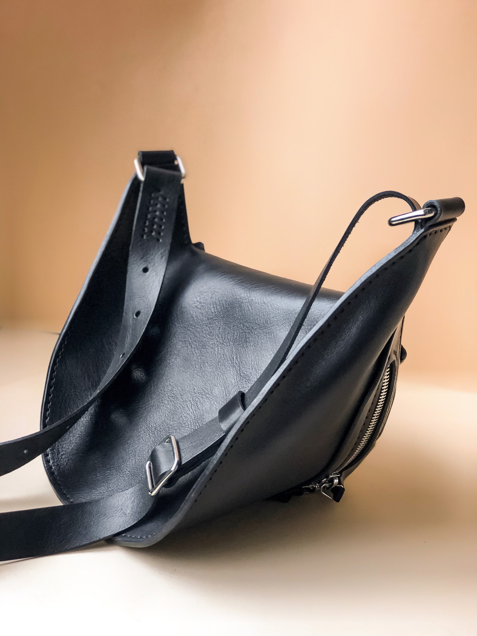 Sac de ceinture en cuir noir pour femmes | Etsy