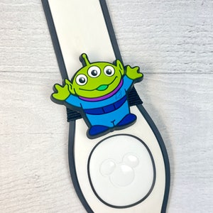 Green Alien Toy Band Slider