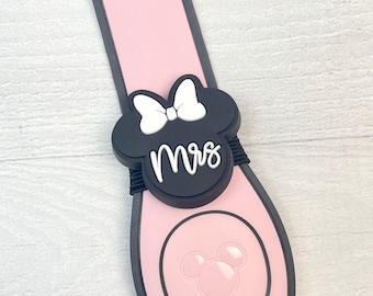 Mrs. Band Slider