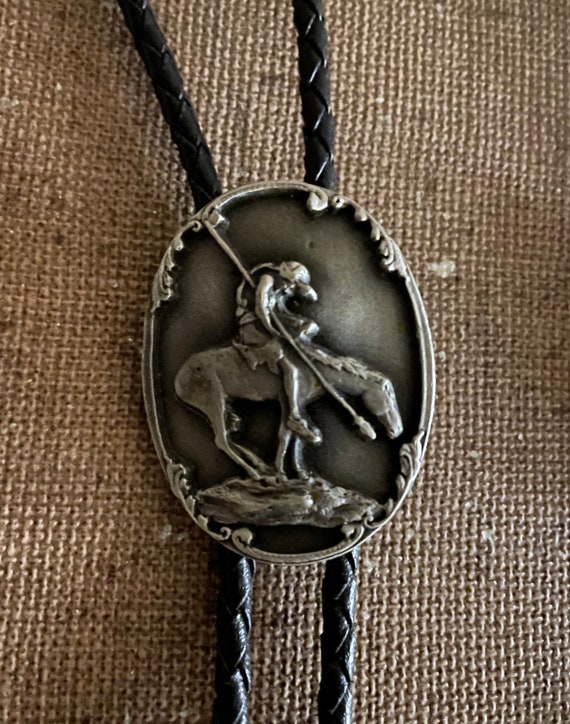 Sterling Silver Womens 1mm Box Chain 3D Trail Of Tears End Of Trail Indian On Horseback Pendant Necklace Sterling Silver Womens 1mm Box Chain 3D Trail Of Tears End Of Trail Indian On Horseback Pendant Necklace