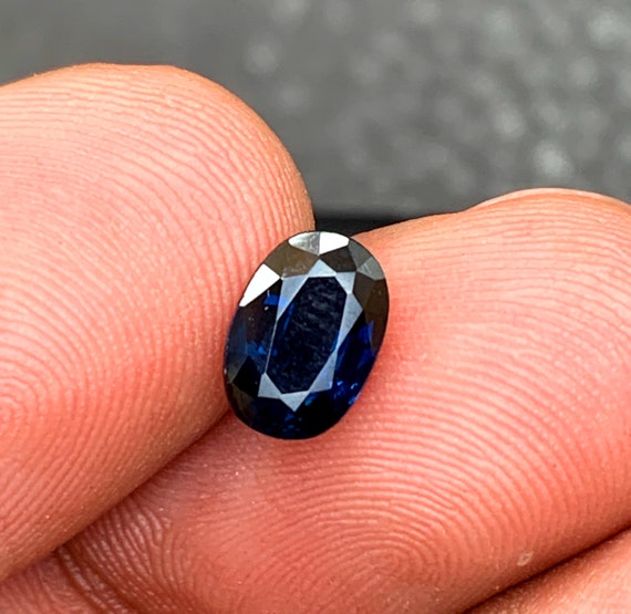 Sapphire Gemstone Heated Royal Sapphire Gemstone 1.25 Carats 864
