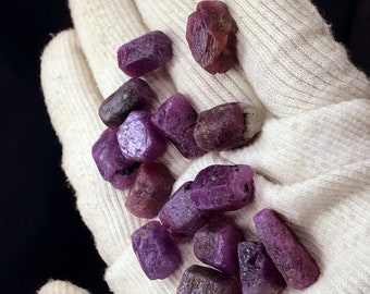 Ruby, Record keeper Rubin Kristalle Paket - 49 Gramm ~ 15 Stück