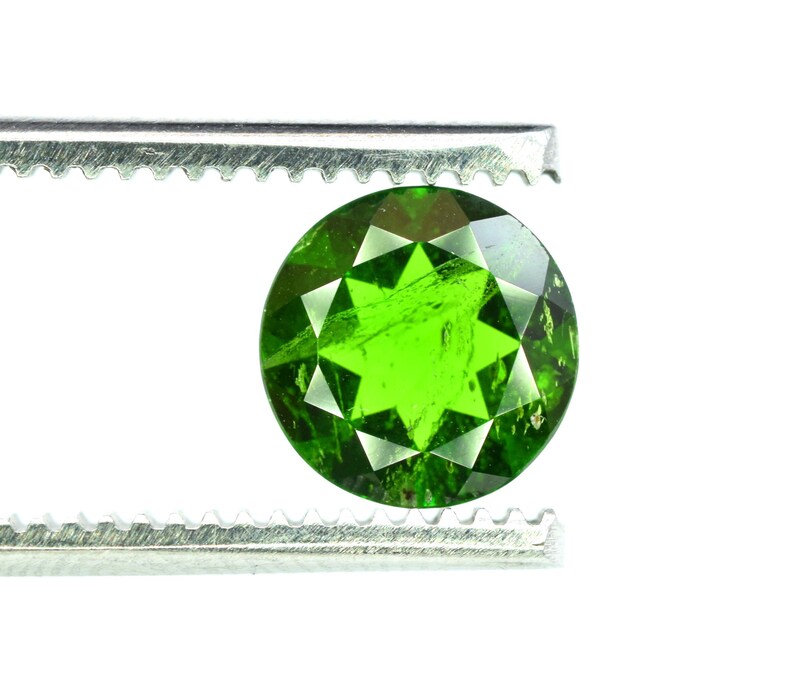 6*6*1.80 mm 1.75 Carats Beautiful Genuine Round Daimond Cut Lustrous Hunter Green Color Chrome Diopside Gemstone From Eastern Siberia