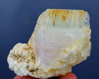 AquaMorganite Crystal , AquaMorganite var Beryl Specimen from Pakistan - 50 Gram ~ 47*38*29 mm