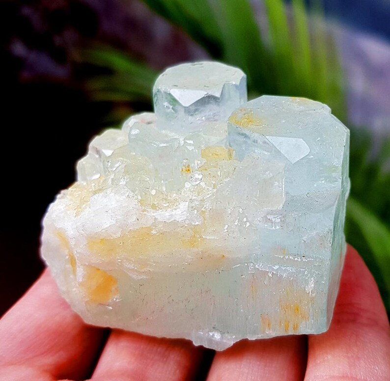 Steps Terminations Damage Free Natural Aquamarine Blue Color Aquamarine Crystal 53*50*32 mm 93 Gram