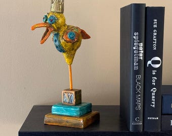 Sculpture originale d'oiseau en argile unique en son genre, art oiseau coloré idiot lunatique, personnage original, art d'étagère, cadeau de collectionneur, peint à la main