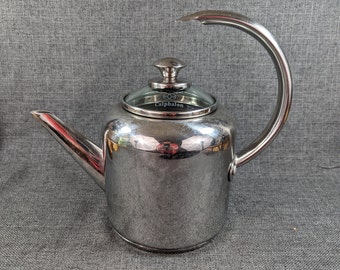 Vintage Calphalon stainless steel tea kettle with vented glass lid, model 4302, 2 quart, curved handle, 2000-2004