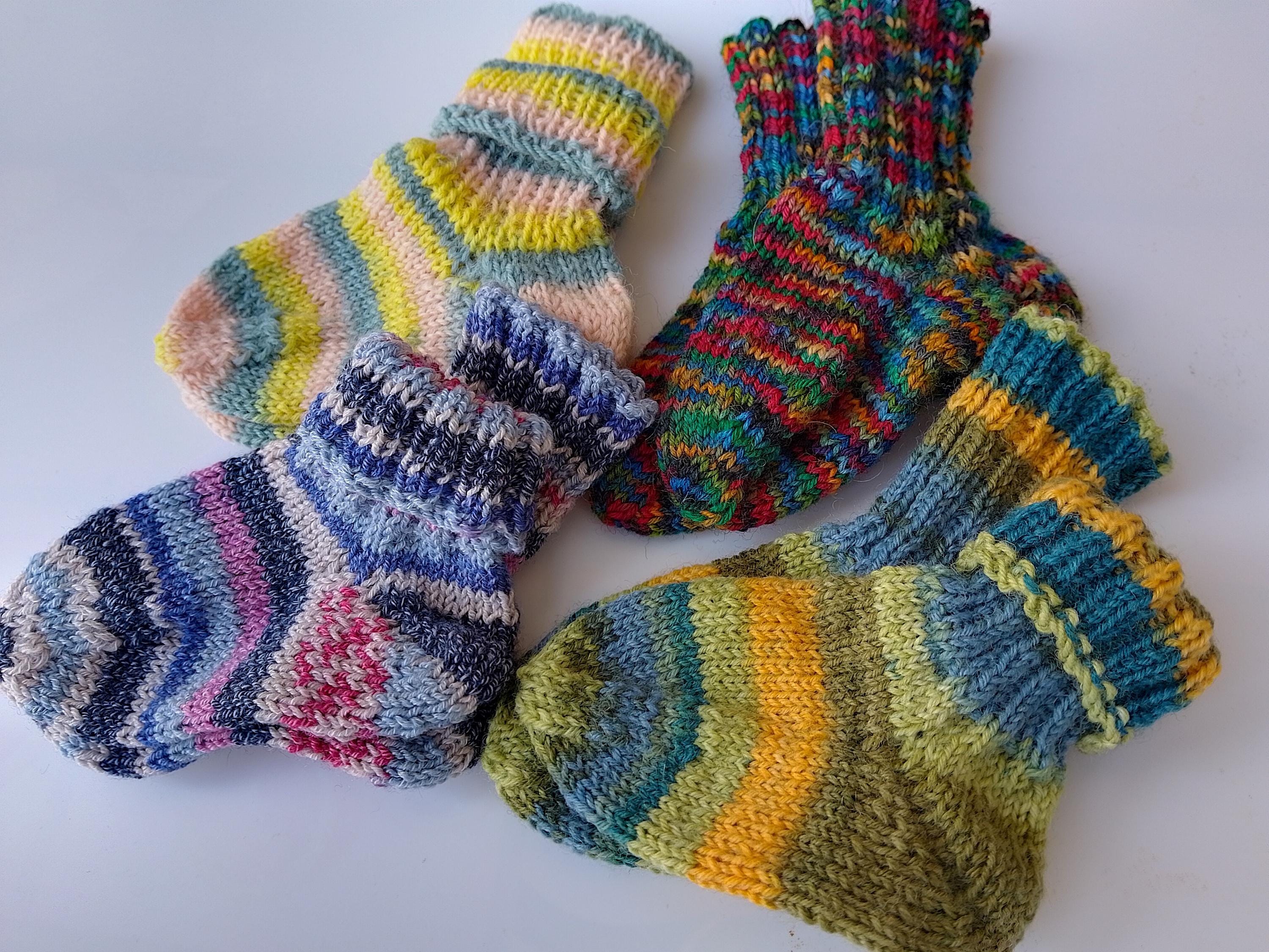 Calcetines de bebé de colores 6-9 meses de punto largo del pie 11-12 cm unisex