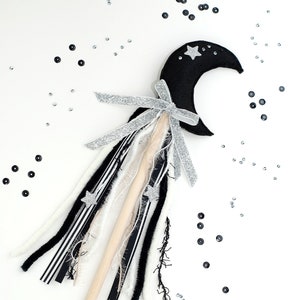 Halloween Magic Wand, Moon Wand, Halloween Witch Wand, Magician Wand, Felt Moon Wand
