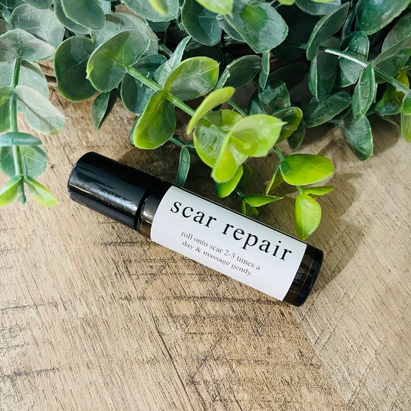 Scar Repair Essential Oil Roller, Essential Oil Scar Rollerball Blend, Help Healing Scars, 10 ml Roller, Organic Oils